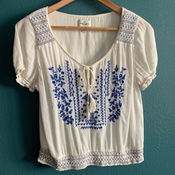 Blue Embroidered Crop Top - Picture 1 of 2